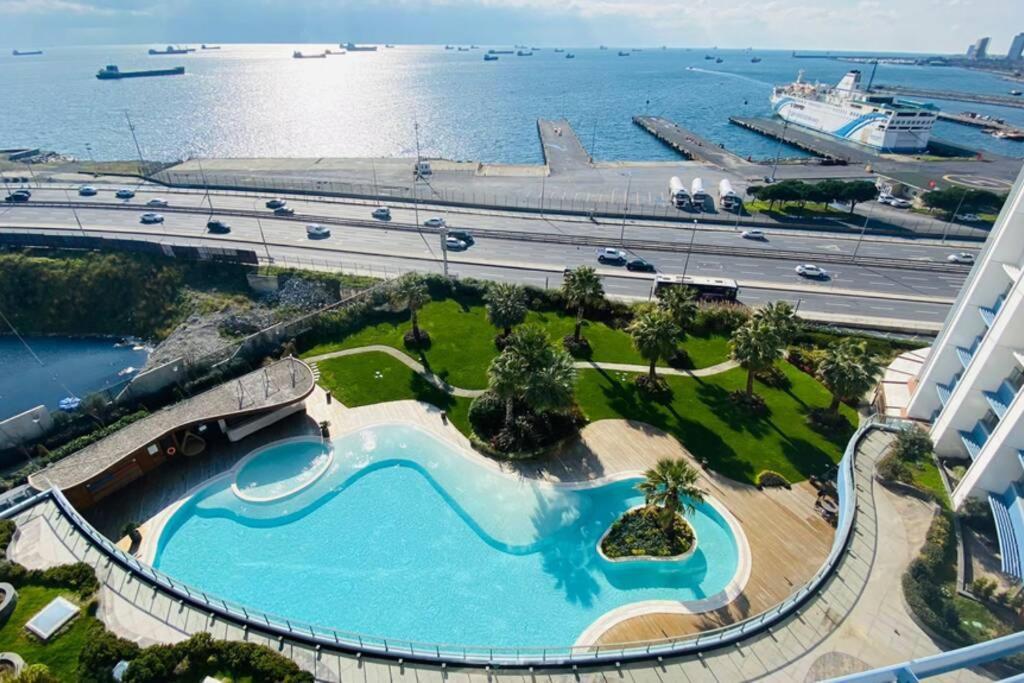 Luxury 2 Room Suite Apartment With Seaview In Center اسطنبول المظهر الخارجي الصورة