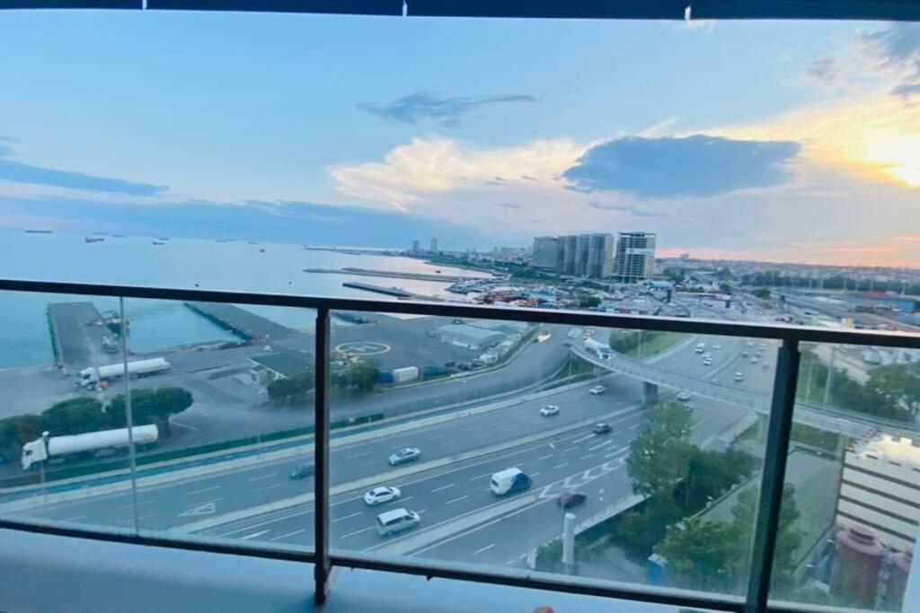 Luxury 2 Room Suite Apartment With Seaview In Center اسطنبول المظهر الخارجي الصورة
