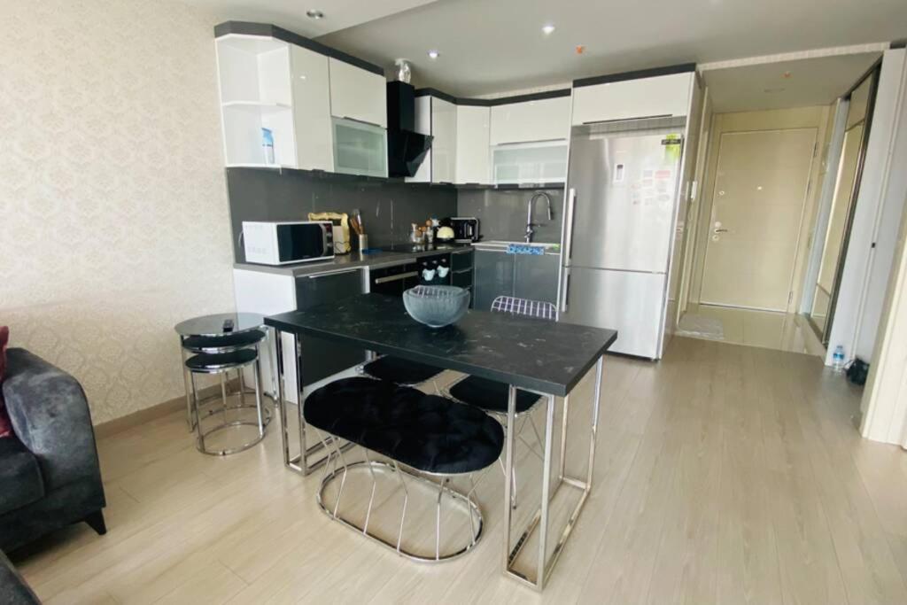 Luxury 2 Room Suite Apartment With Seaview In Center اسطنبول المظهر الخارجي الصورة